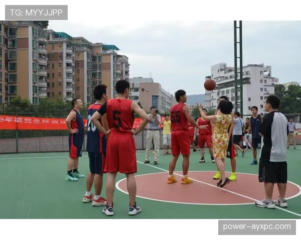 篮球底线发球规则详解，你需要了解这些要点！